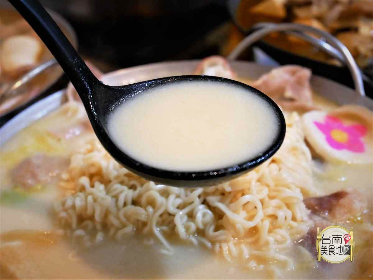 臺南鍋物美食-臺南鍋醬平價小火鍋