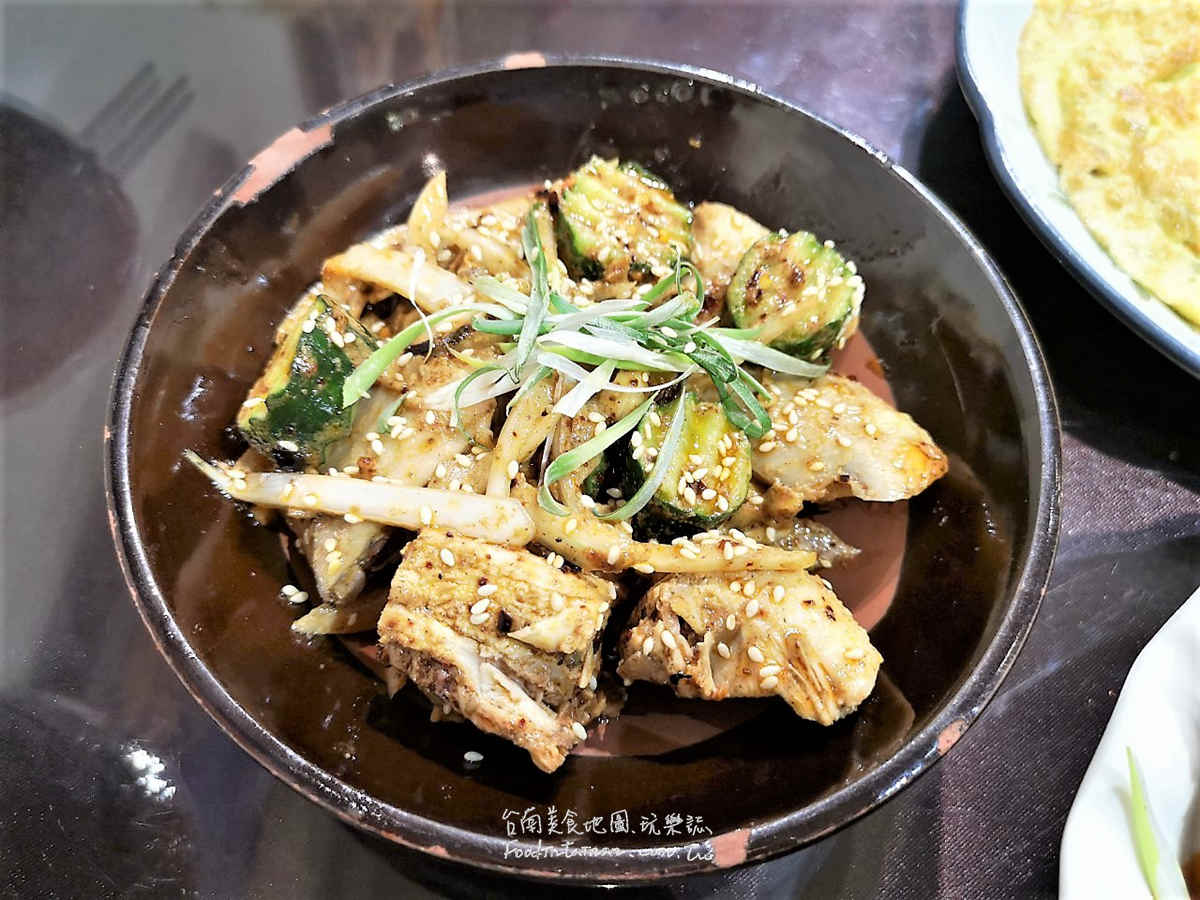 臺南平價道地川菜館餐廳推薦-來呷飯 川食堂