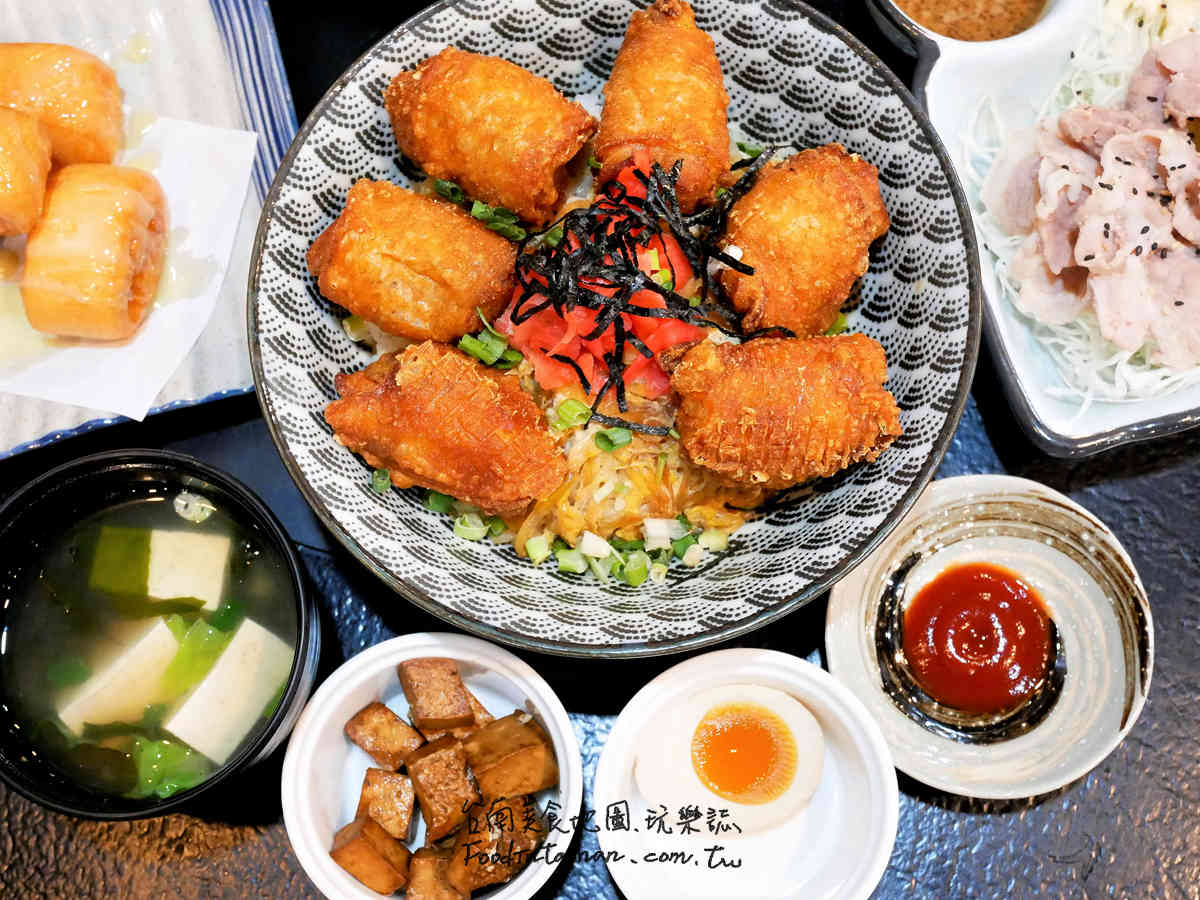 臺南平價(jià)餐廳推薦包場學(xué)生證優(yōu)惠-全家鍋物丼飯咖哩定食
